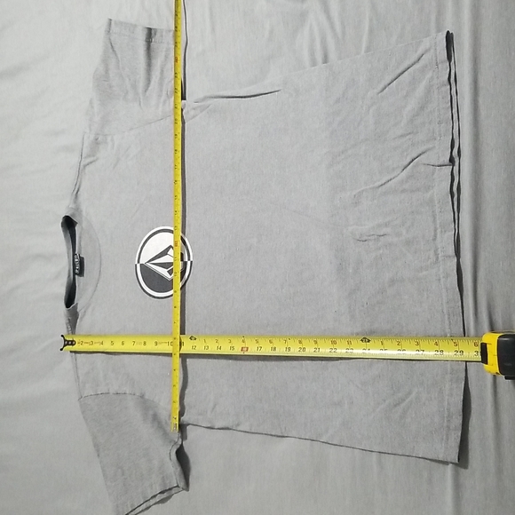 Lot 12 Men Tops Volcom Fox DC Quiksilver Hurley Banana Gap 8103 Arvil Nike - Picture 10 of 15